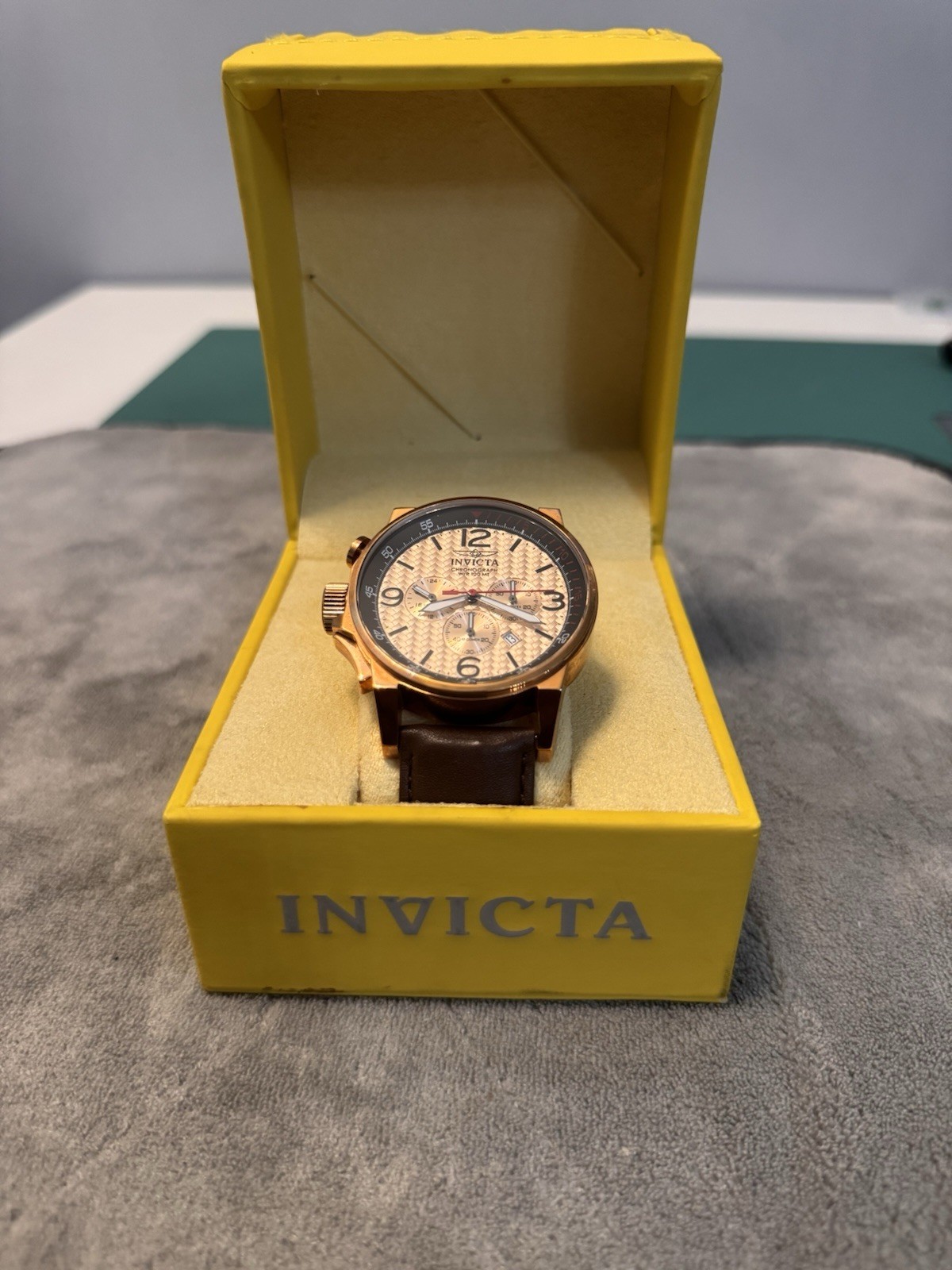 Invicta Force Men’s Quartz Chronograph 40-43.9mm 100m Leather Strap w/ Box