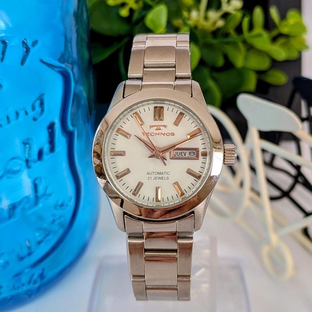 Technos Ladies White Automatic Watch Spanish Day Display Back Japan 073153