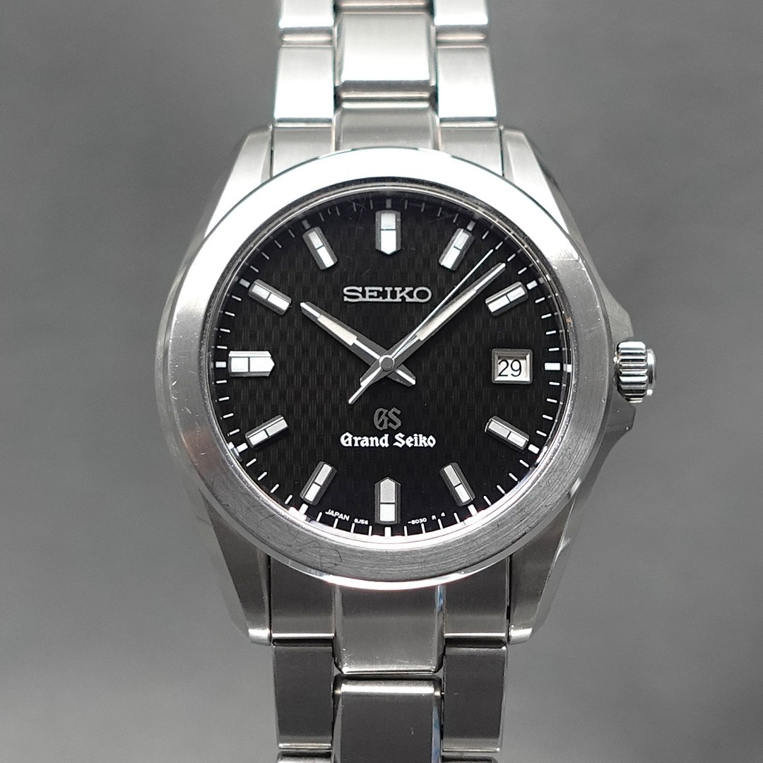SEIKO Grand Seiko 8J56-8020 Black Quartz Men’s Watch 37mm Fast Shipping