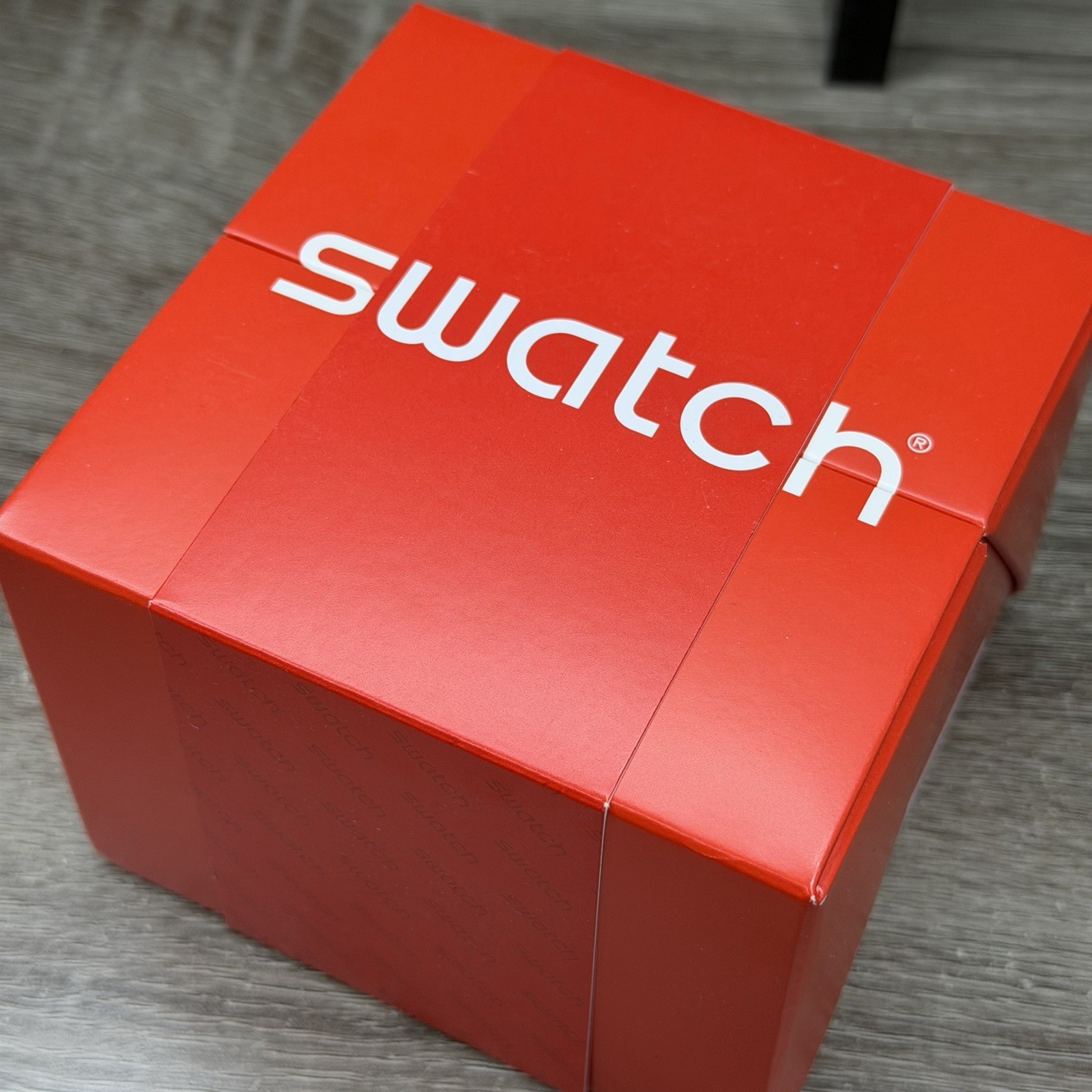 NEW✅SKELETON✅ Swatch Big Bold YELLOWINJELLY Transparent Men’s Watch SO27E103