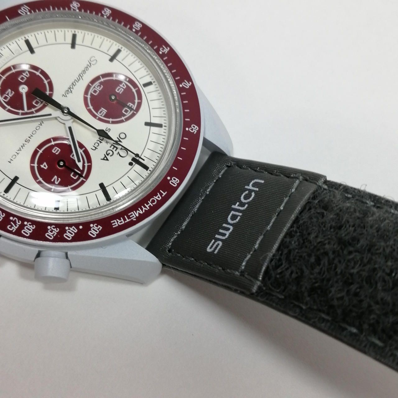 Switch x Omega xswatch Mission to Pluto Dark Red × Light Gray Used