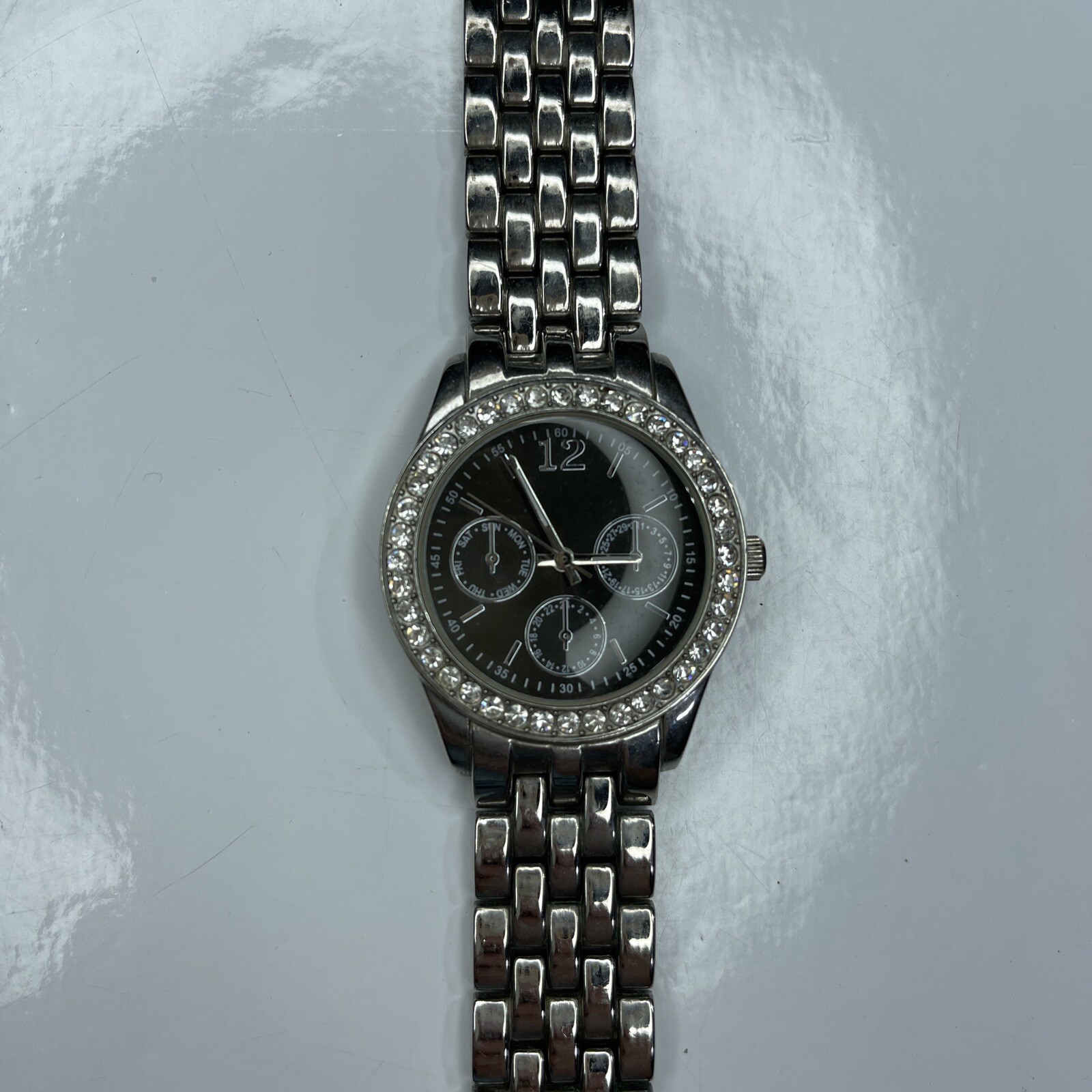 E FMD M163 52 Japan Silver Black Crystals Ladies Stainless Untested