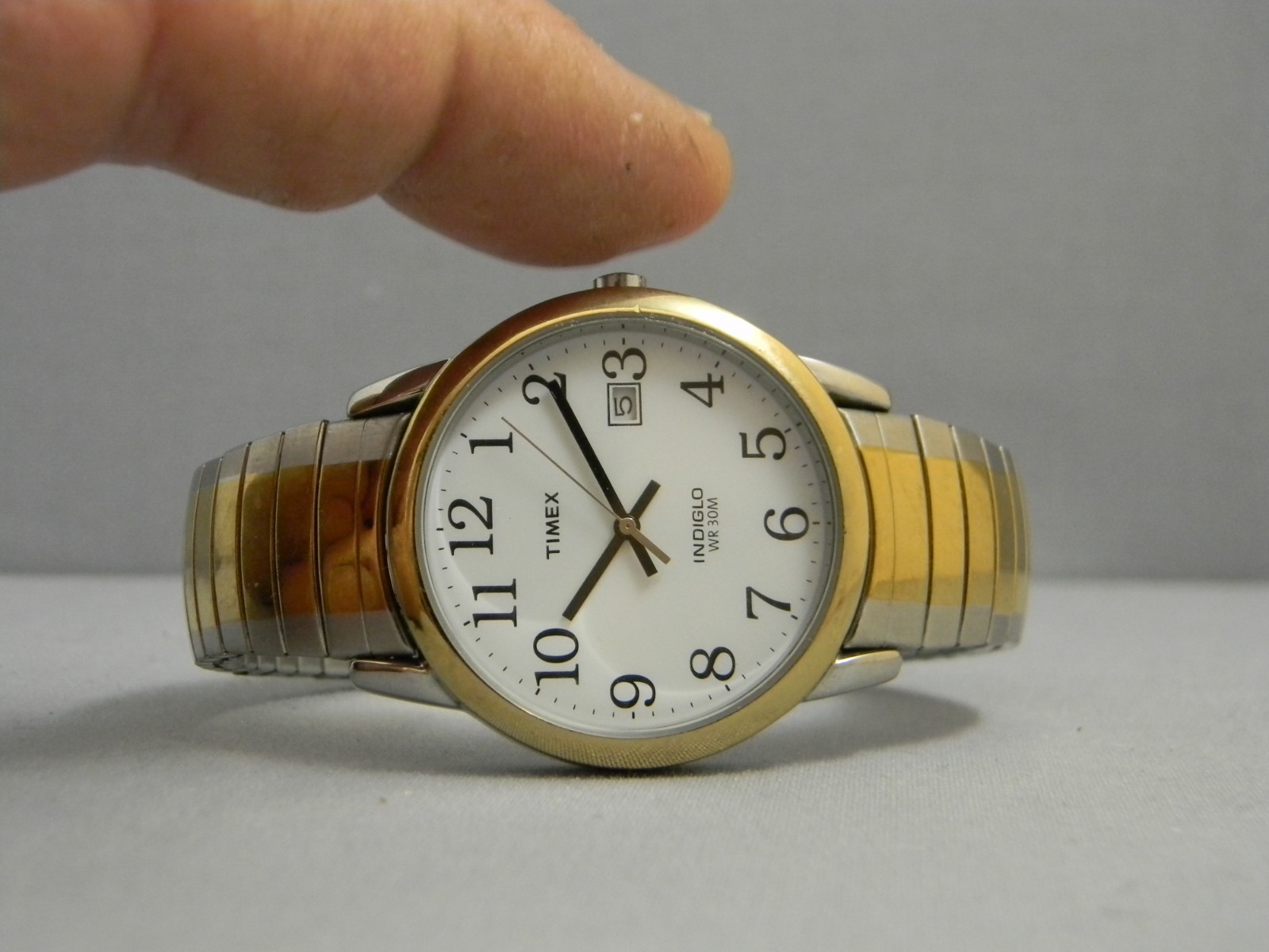 Timex Indiglo Watch Men Easy Reader 35mm Two Tone Date Stretch New Battery 6.75+