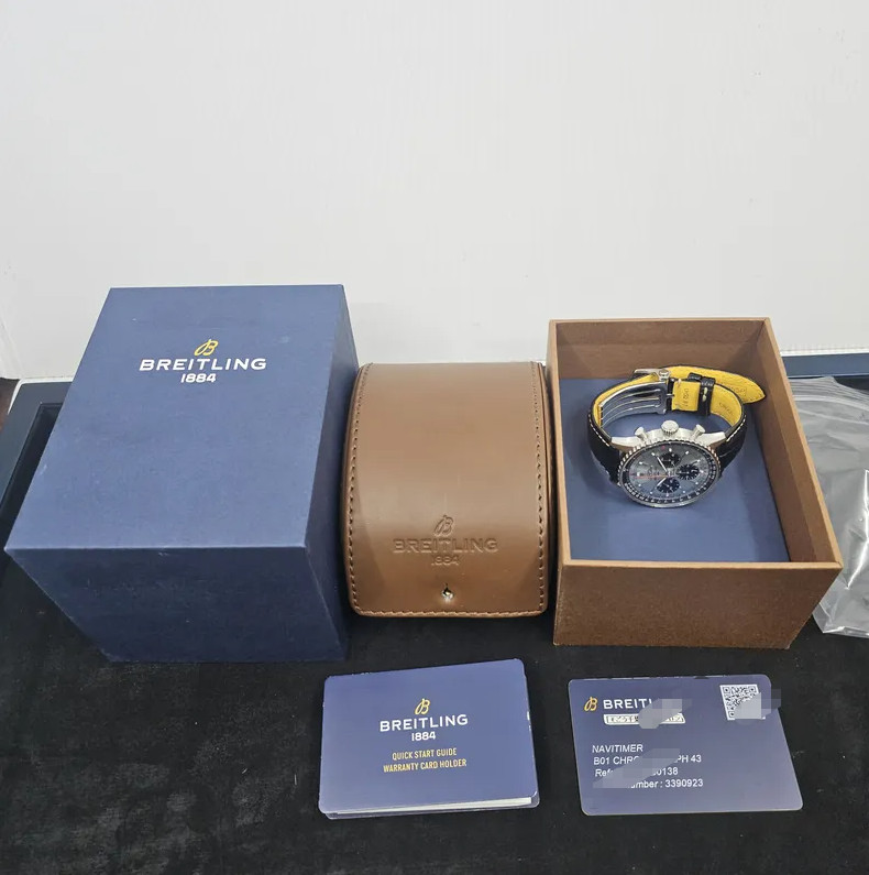 Breitling Navitimer B01 Chronograph 43 Ice Blue AB0138