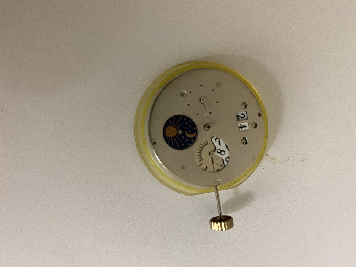 NOS chinese automatic big date day month and 24 hours movement