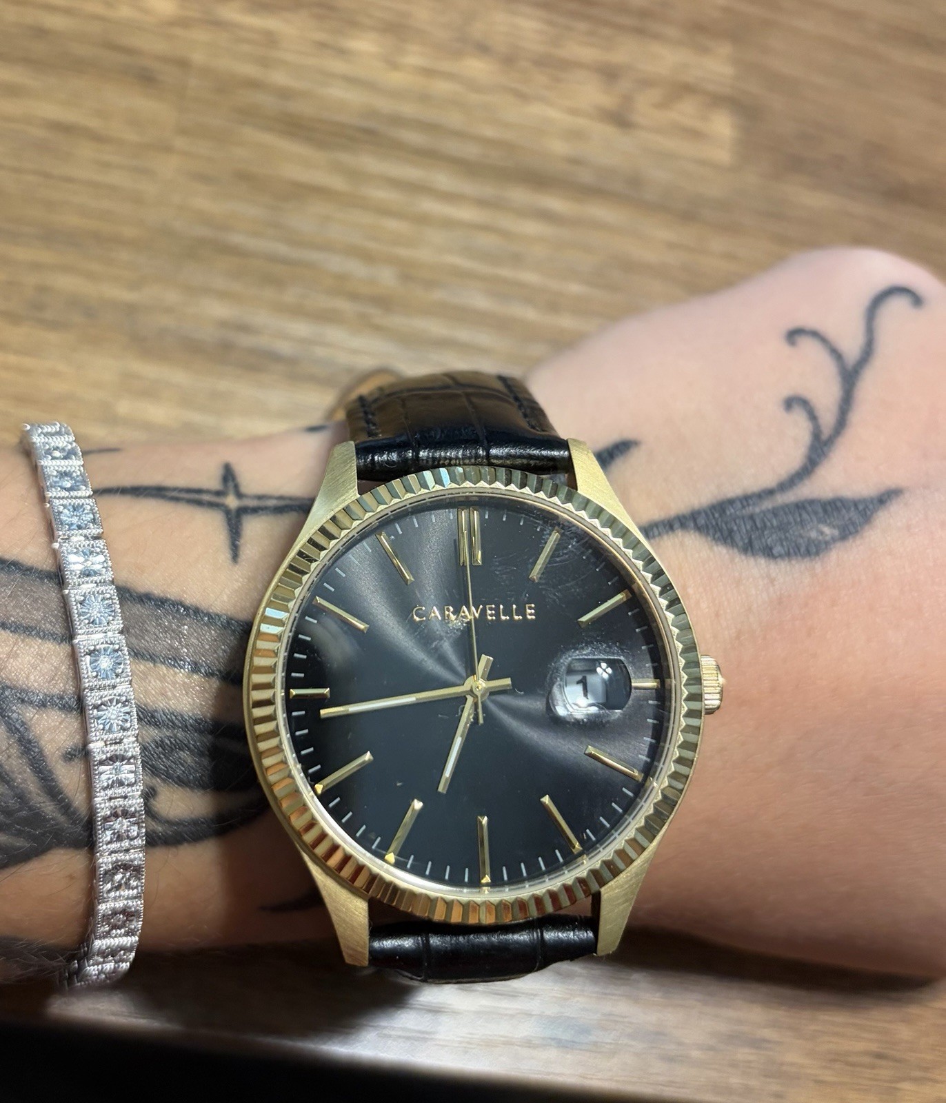 Caravelle Men’s Dress Quartz Watch Date Water-Resist 40mm Gold/Black Leather