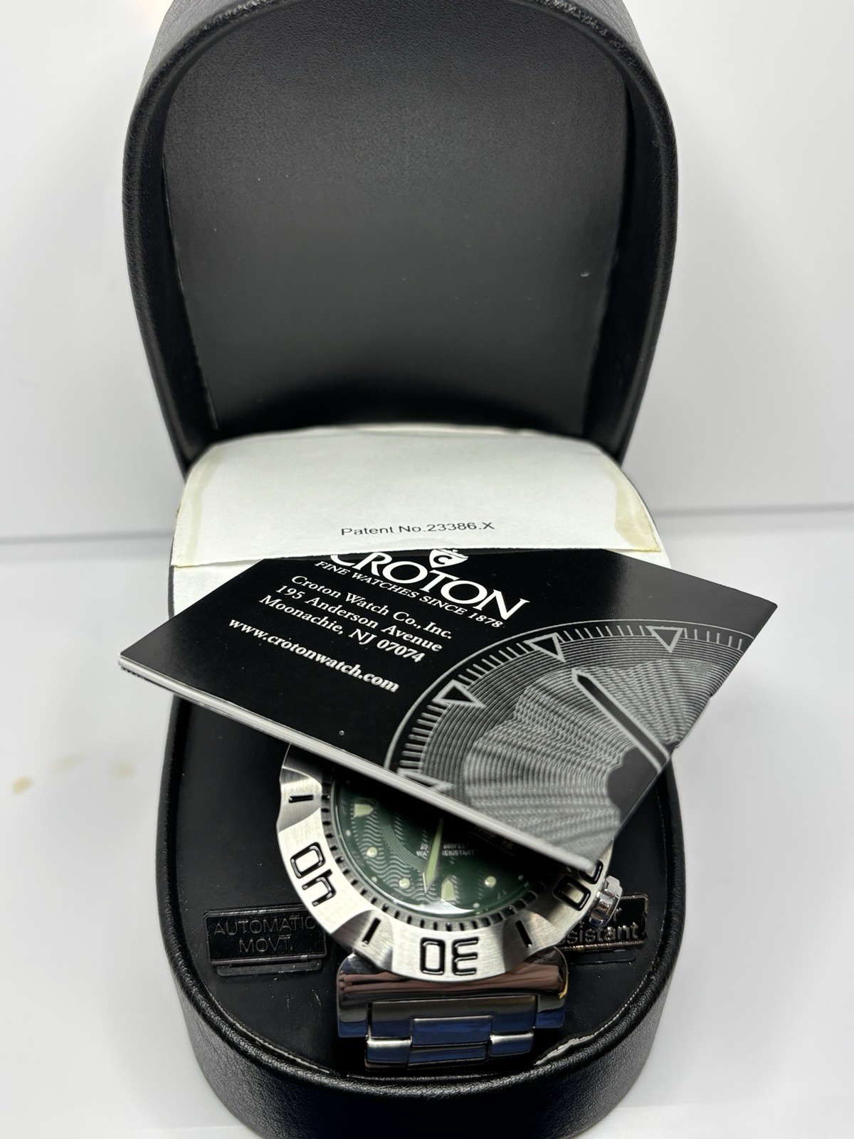 NOS Croton Vortex Automatic 21 Jewels Green Wave Dial 200M Divers Men’s Watch