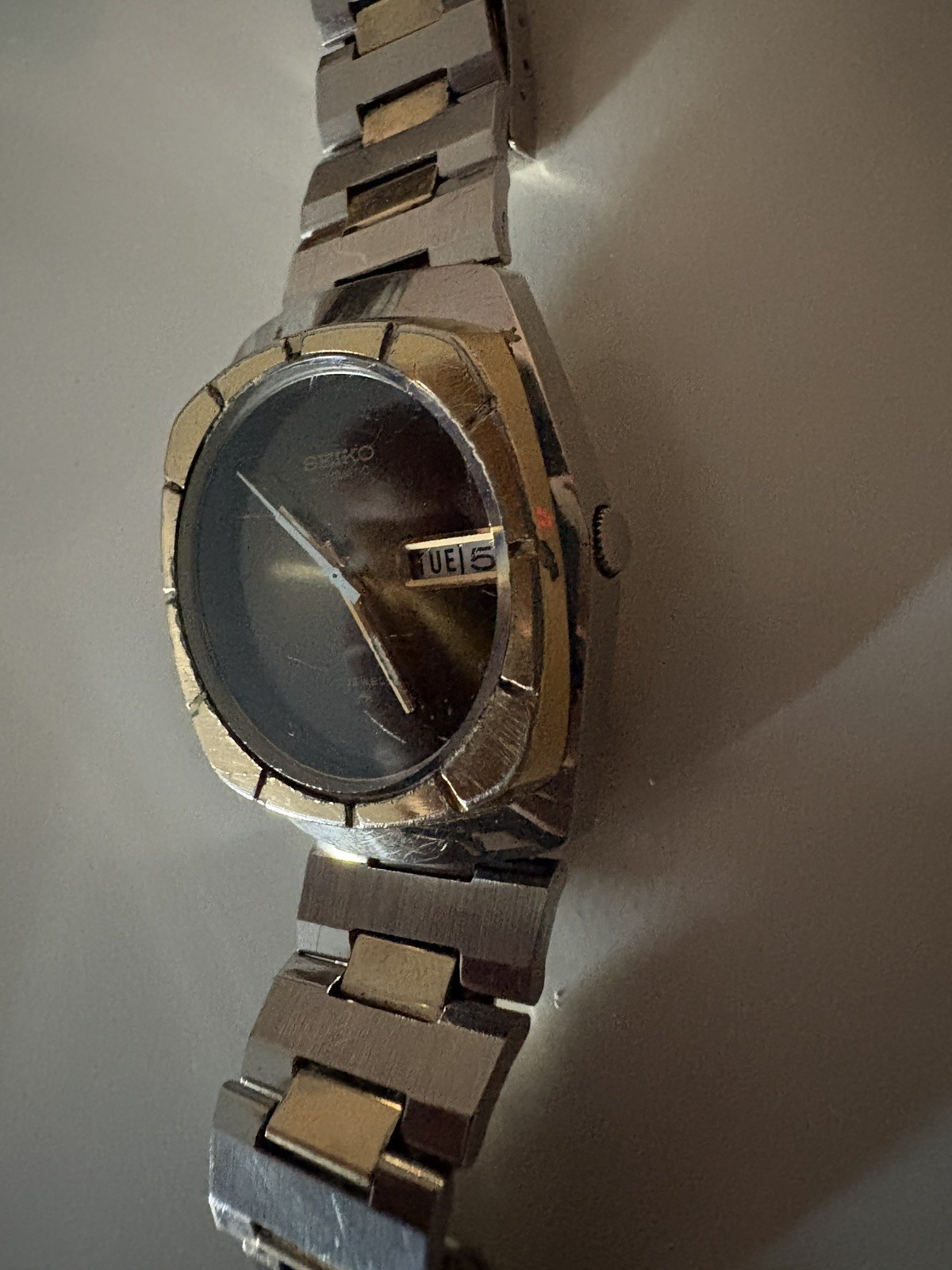Men’s Seiko Automatic Day/Date Watch Model 7006-7219 vintage