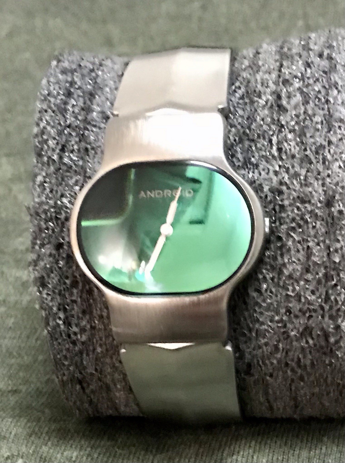 Android USA analog Wrist Watch