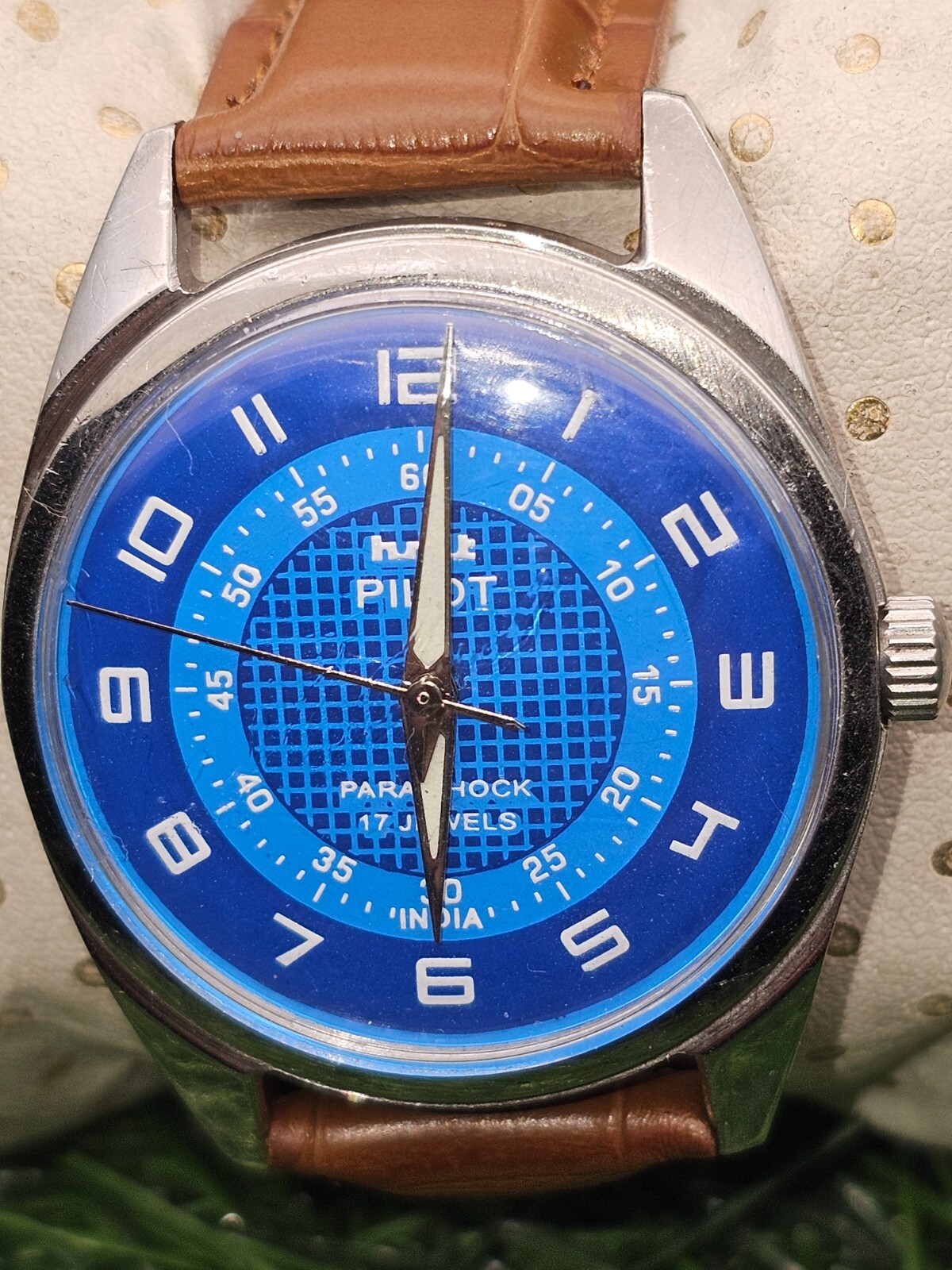 Beautiful Mens HMT Pilot Parashock Mechanical Wind 17J Watch Blue Dial