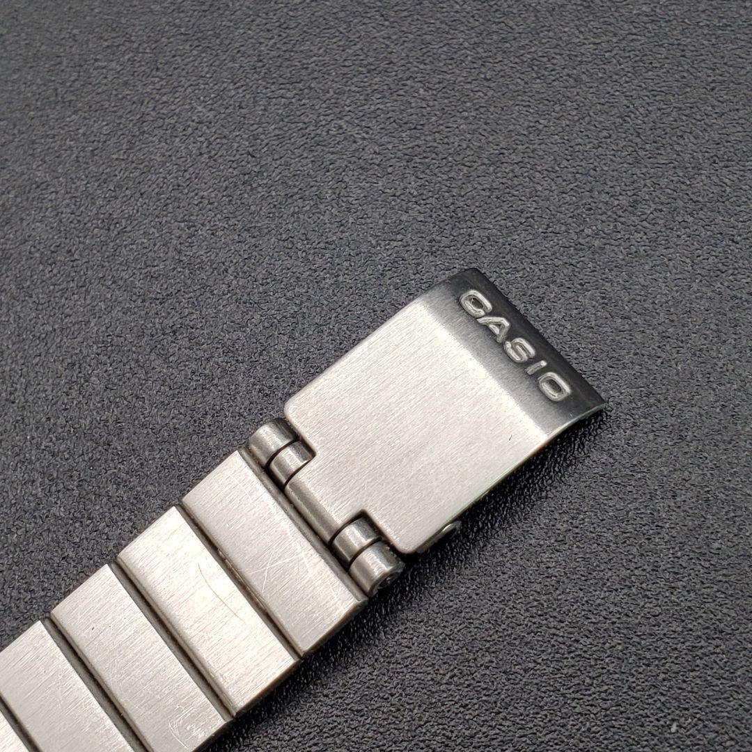 Casio LA670W Digital Quartz Watch Silver Pre-Owned