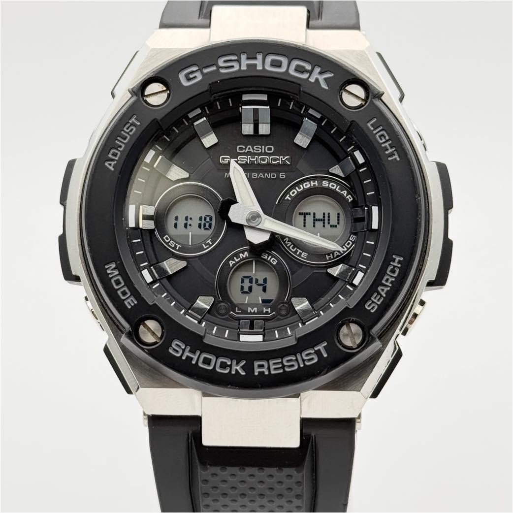 G-STEEL GST-W300-1AJF Tough Solar Men’s Digital Analog Watch Silver Used Japan