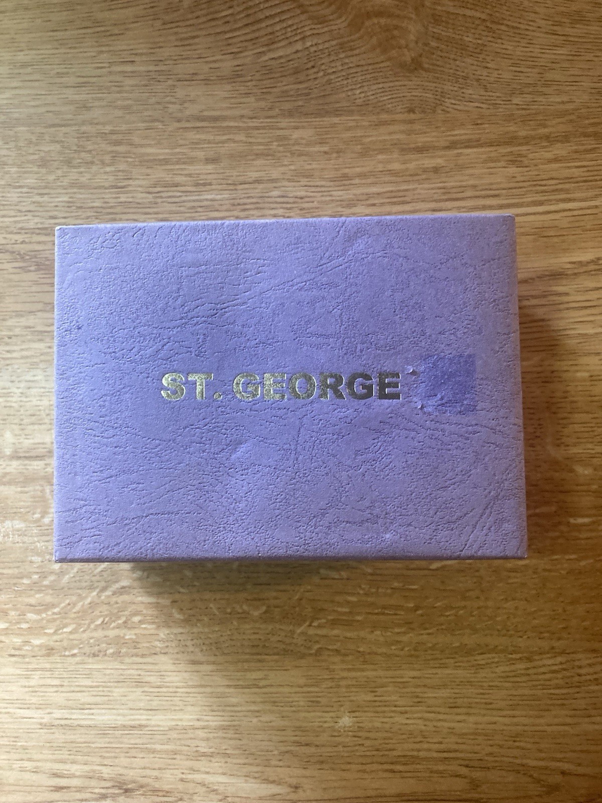 This is a St George watch set with interchangeable bands and bezels