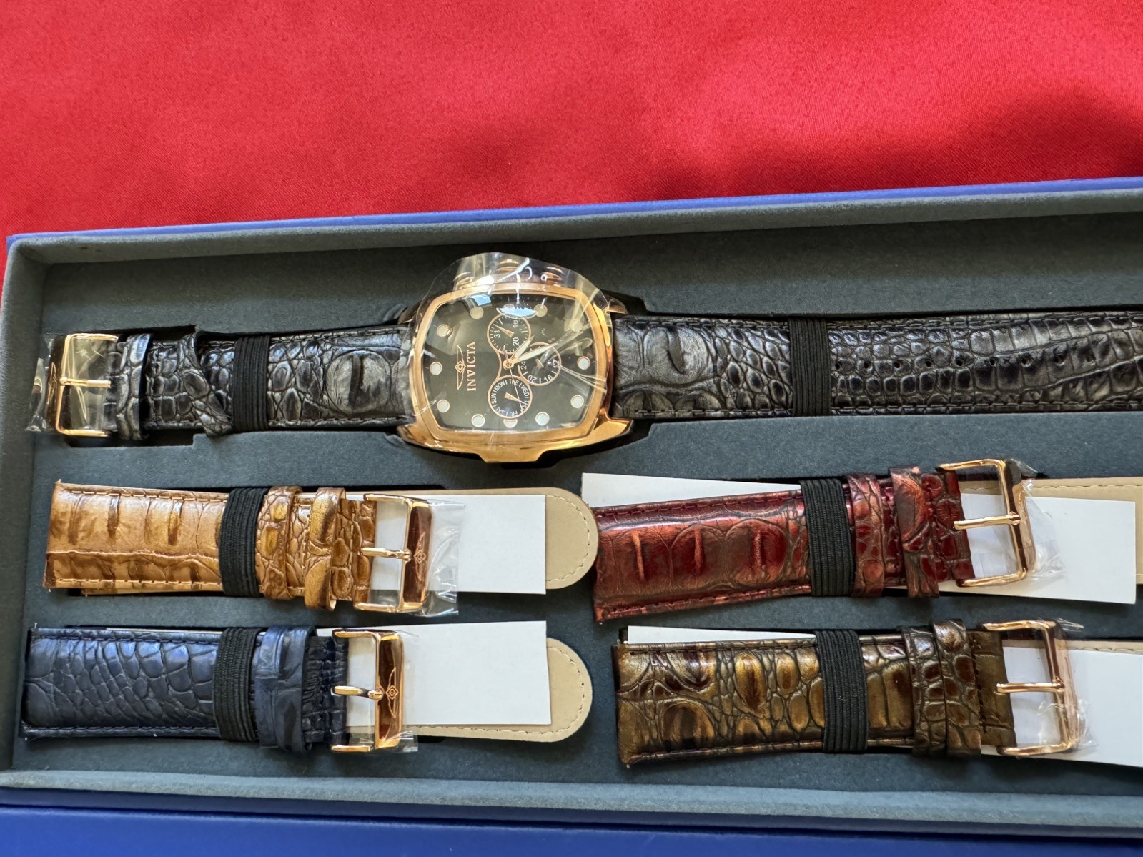 Invicta 1789 Lupah Special Edition Leather Band Men’s Watch With Extra Straps