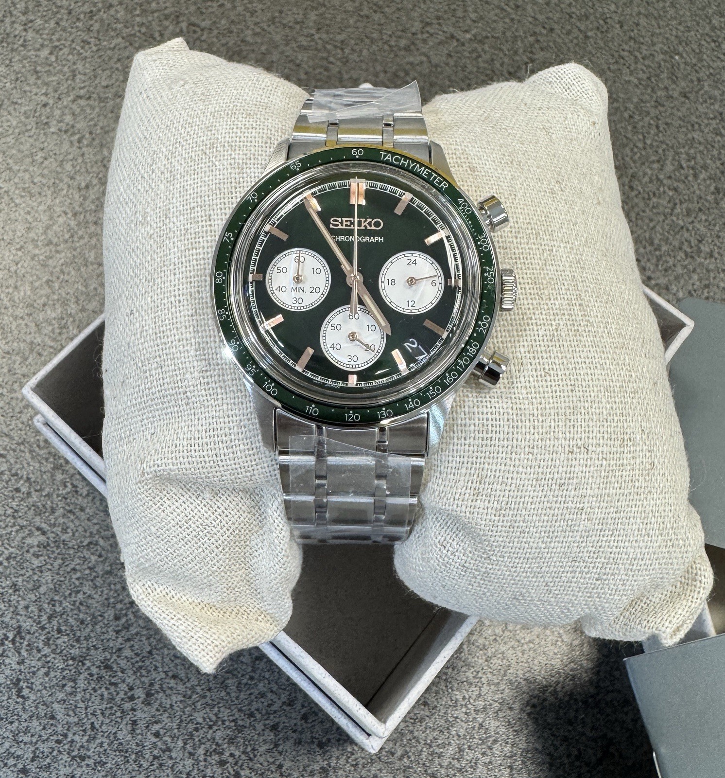 SEIKO Chronograph Quartz Light Green Dial Watch SSB481 Stainless Steel New