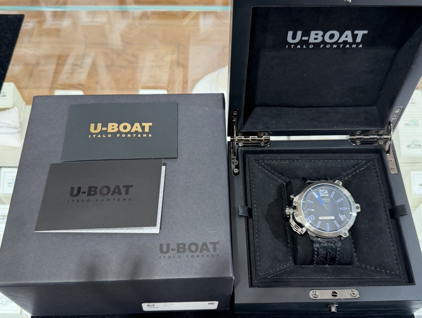 U-Boat Capsule 50mm Automatic PVD BK BL UB8806 Black Dial, Steel, Leather