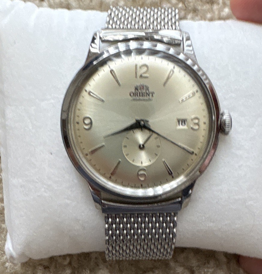 Orient Bambino Automatic Watch Beige Dial Date Mesh Bracelet + Leather Strap