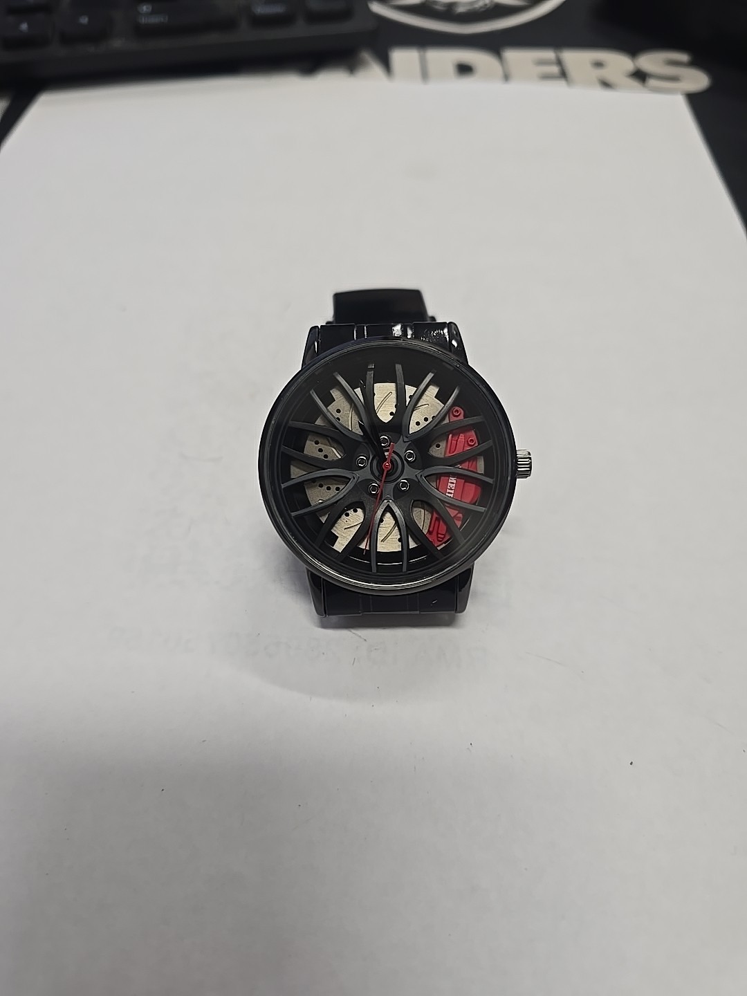 Men’s Watch Round Wheel Red Brake Caliper And Rotor Shape Stainless Wristwatch