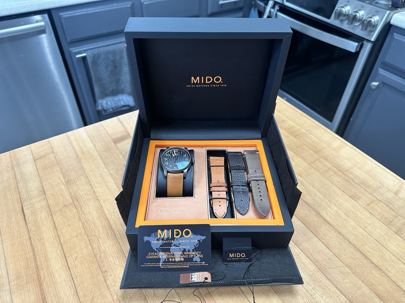 Mido Multifort Escape Horween Edition Full Set Limited & Xtra Leather Straps