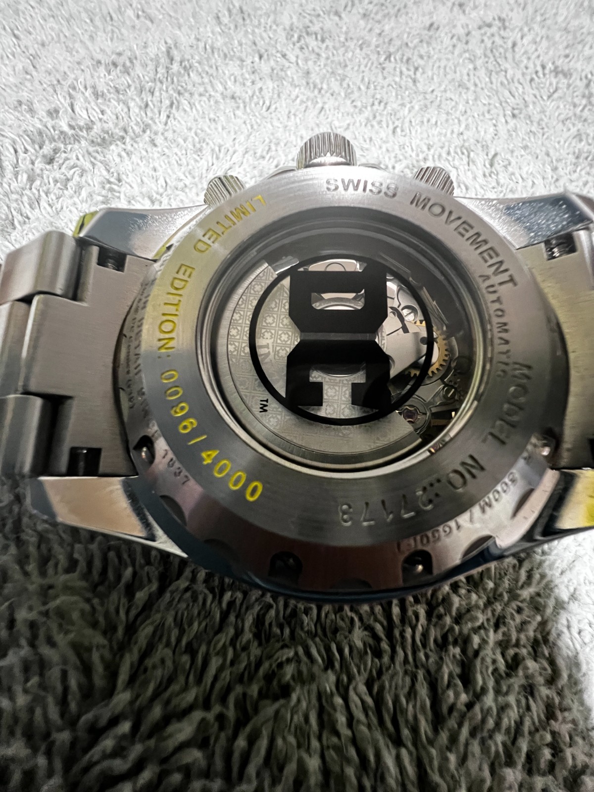 INVICTA Automatic BATMAN DC Comics Men’s Model 27173 LIMITED EDITION 0096/4000