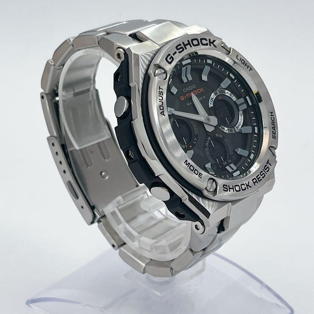 Slightly Damaged but in Good Condition G-Shock GST W110D Tough Solar Men’s wrist