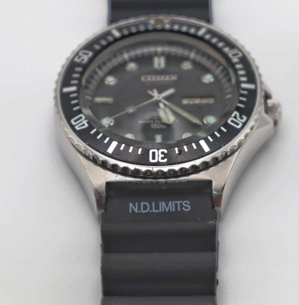 Vintage CITIZEN Diver’s Automatic 150m “PADDLE” 51-2273 Day/Date men’s watch