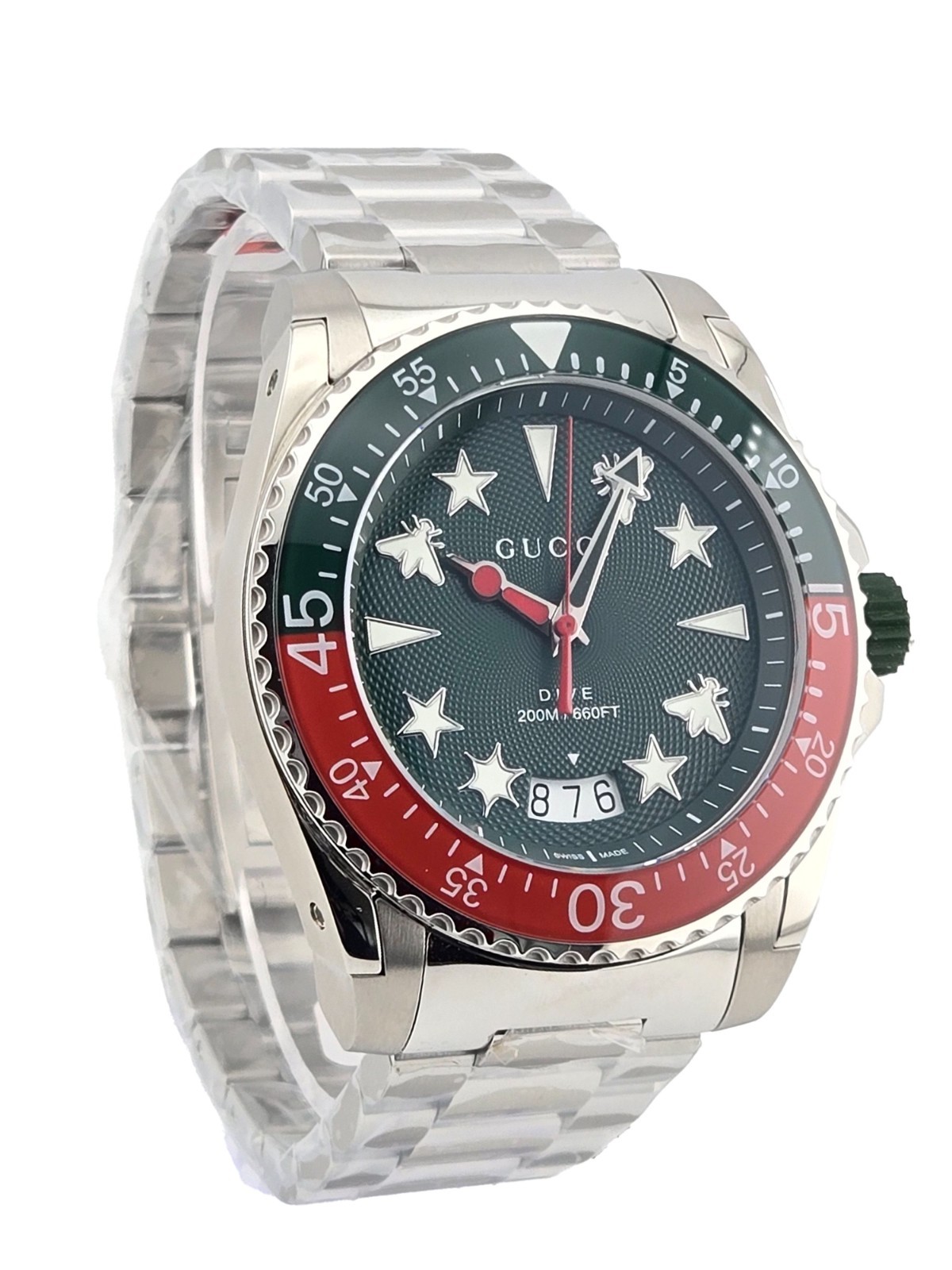 Gucci Dive YA136222 Men’s Green Dial Stainless Steel Watch