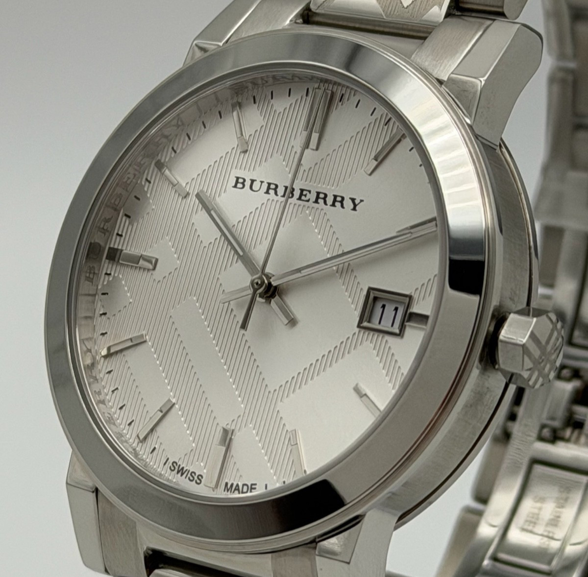 BURBERRY BU9037 Heritage Nova Check Swiss Silver 38mm Unisex Watch