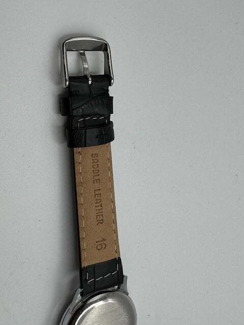 Vintage Bennett Time Guide Swiss Silver Tone Mechanical Watch WORKS