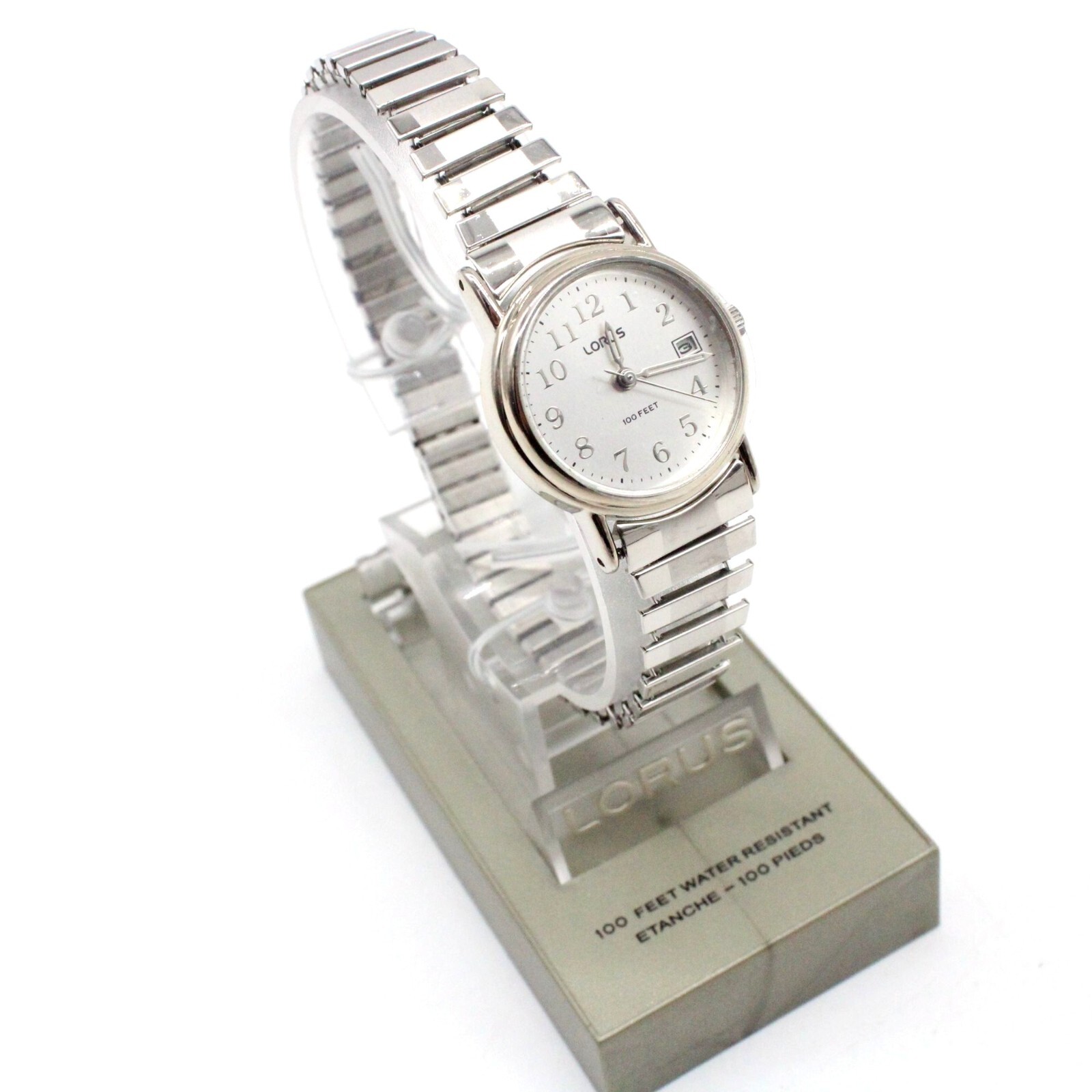 Vintage LORUS Watch Womens Silver Tone Classic Stainless Steel 100 Feet