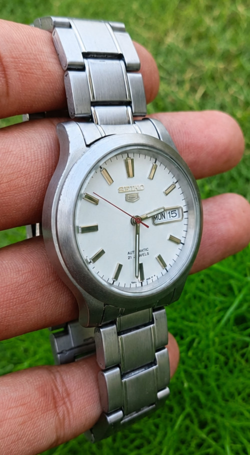 Seiko 5 Automatic 7S26-03J0 White Dial Day-Date 21 Jewels Men’s Watch
