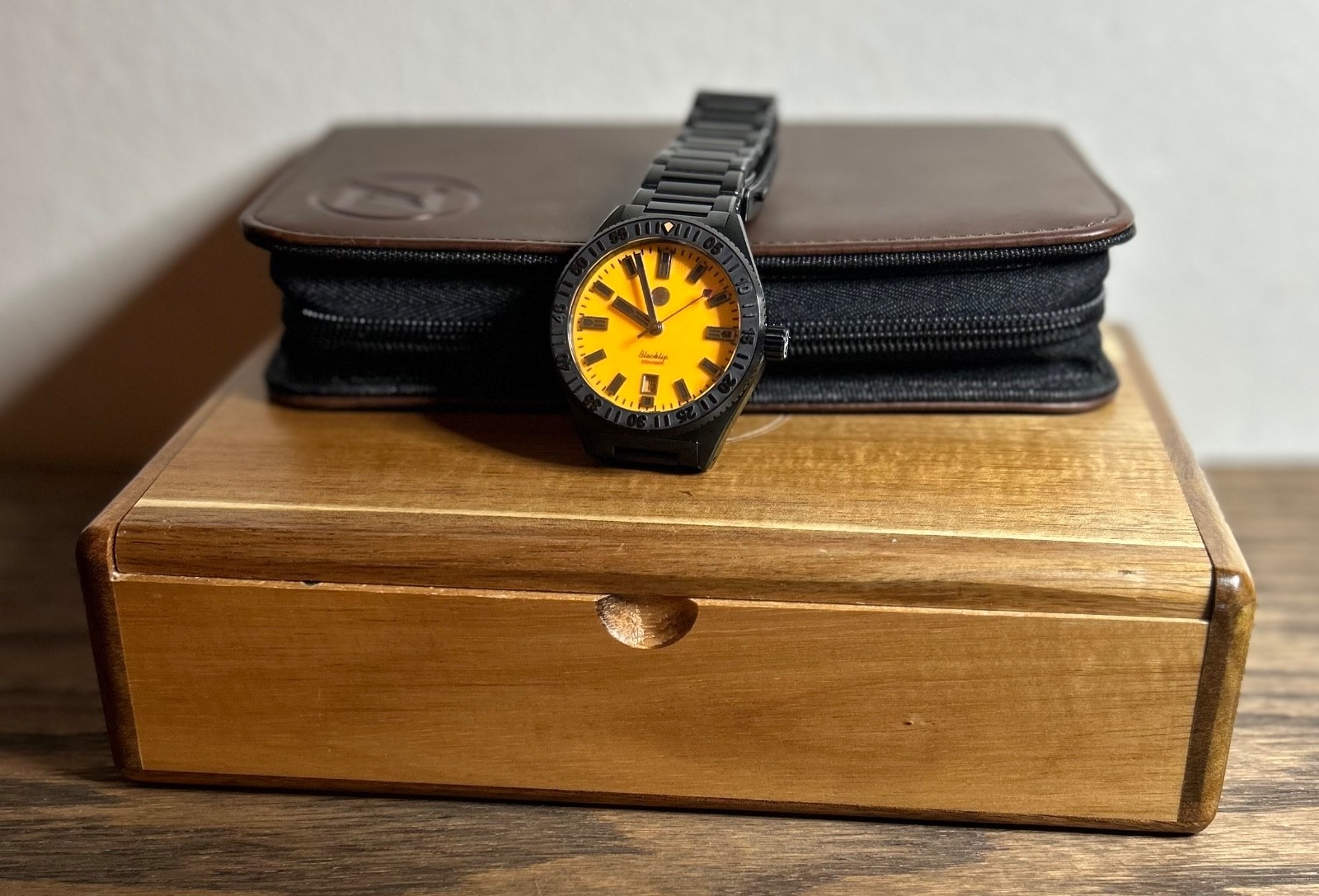 Zelos Blacktip 41mm DLC Ember