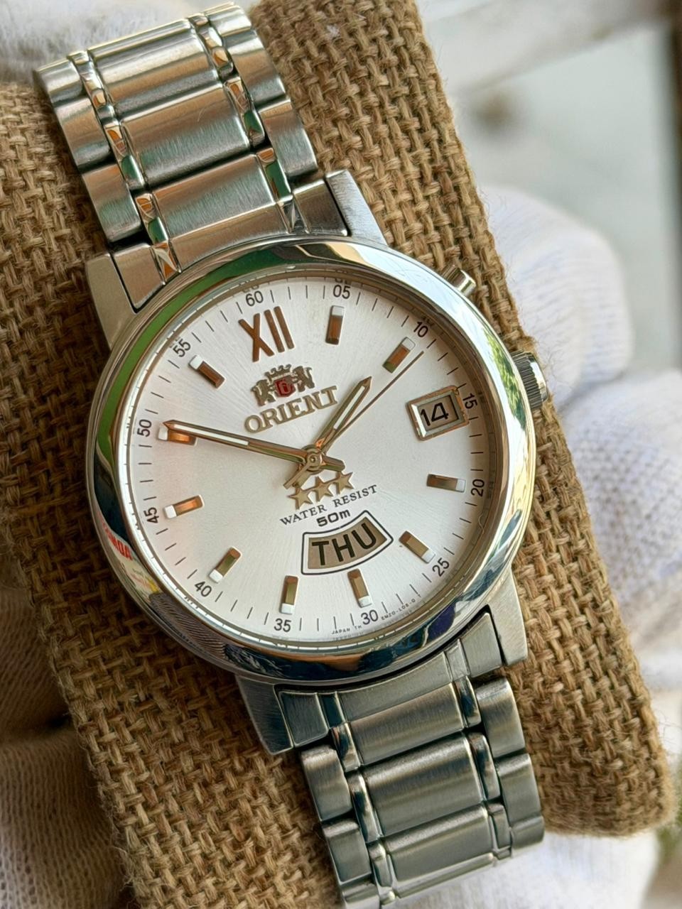 Orient 3 Star Automatic Men’s Day Date White Dial Stainless Steel Japan Watch