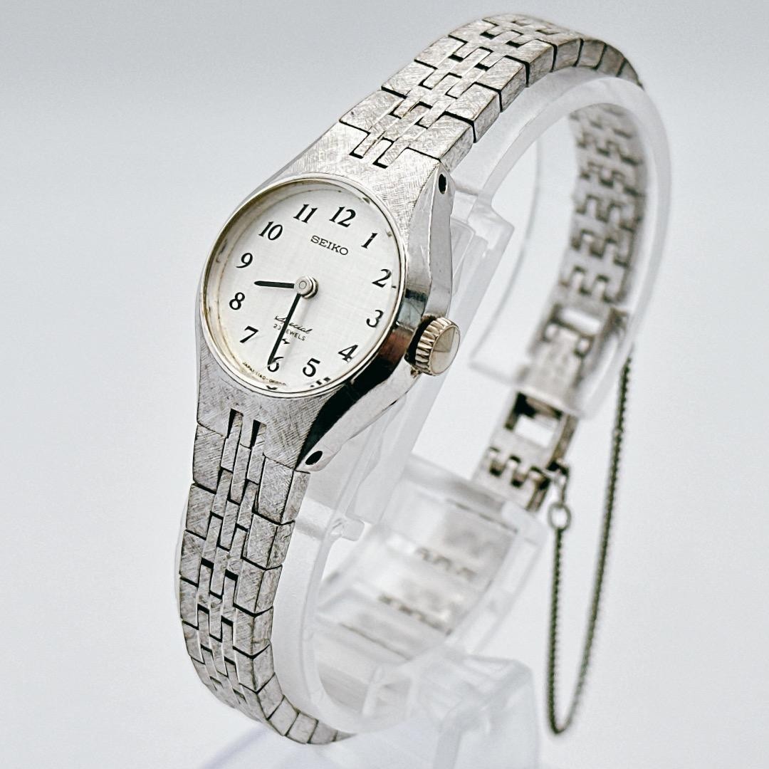 Excellent condition, fully functional. SEIKO Old Seiko bracelet watch, ladies