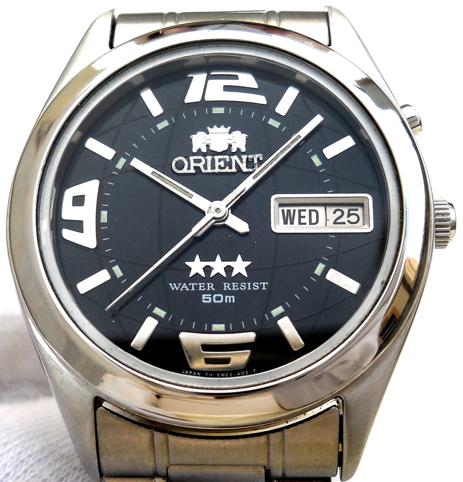 Vintage Orient 3 Star Automatic Watch Black Textured Dial Day Date Japan