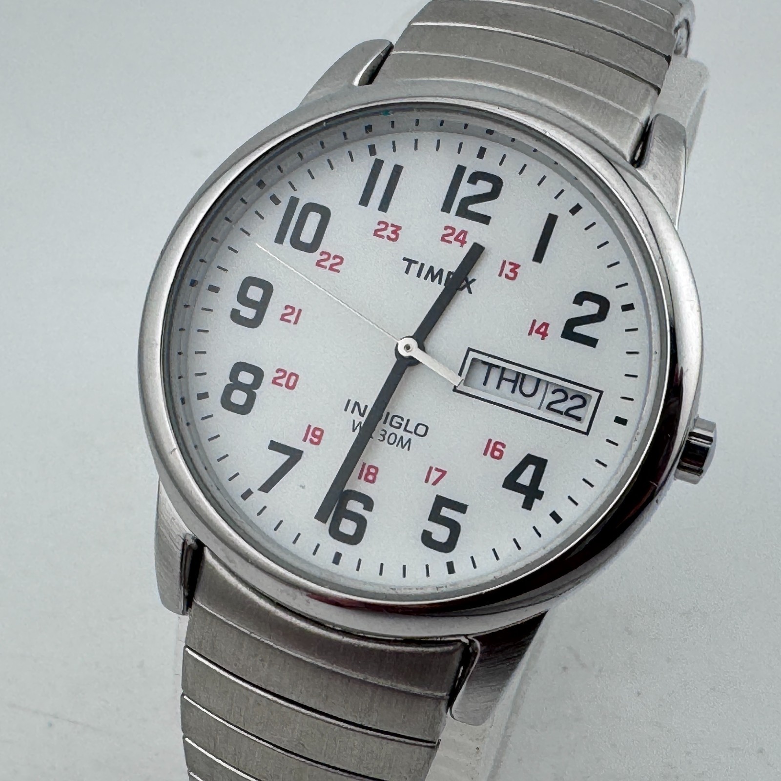 Nice Timex Indiglo Quartz Watch Men 30m Silver Military Dial Stretch New Battery
