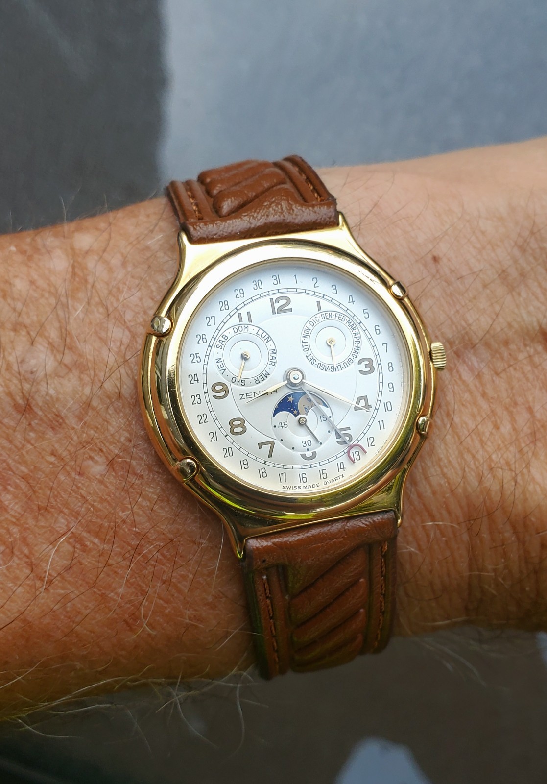 Zenith Moonphase Triple Date 19.0090.392 QUARTZ GOLD-PLATED DRESS WATCH MEN’S