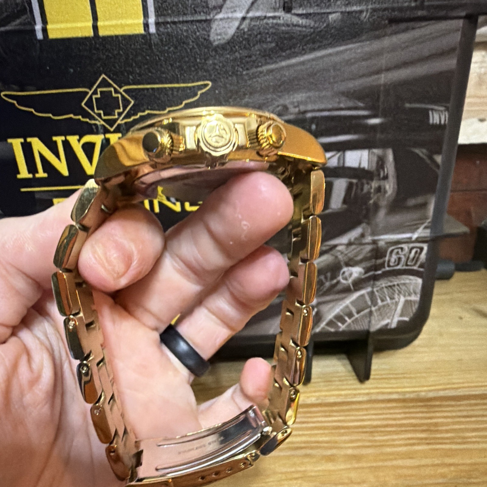 TechnoMarine Men’s Quartz Chronograph Date Gold Dial Steel Bracelet 45mm 200m