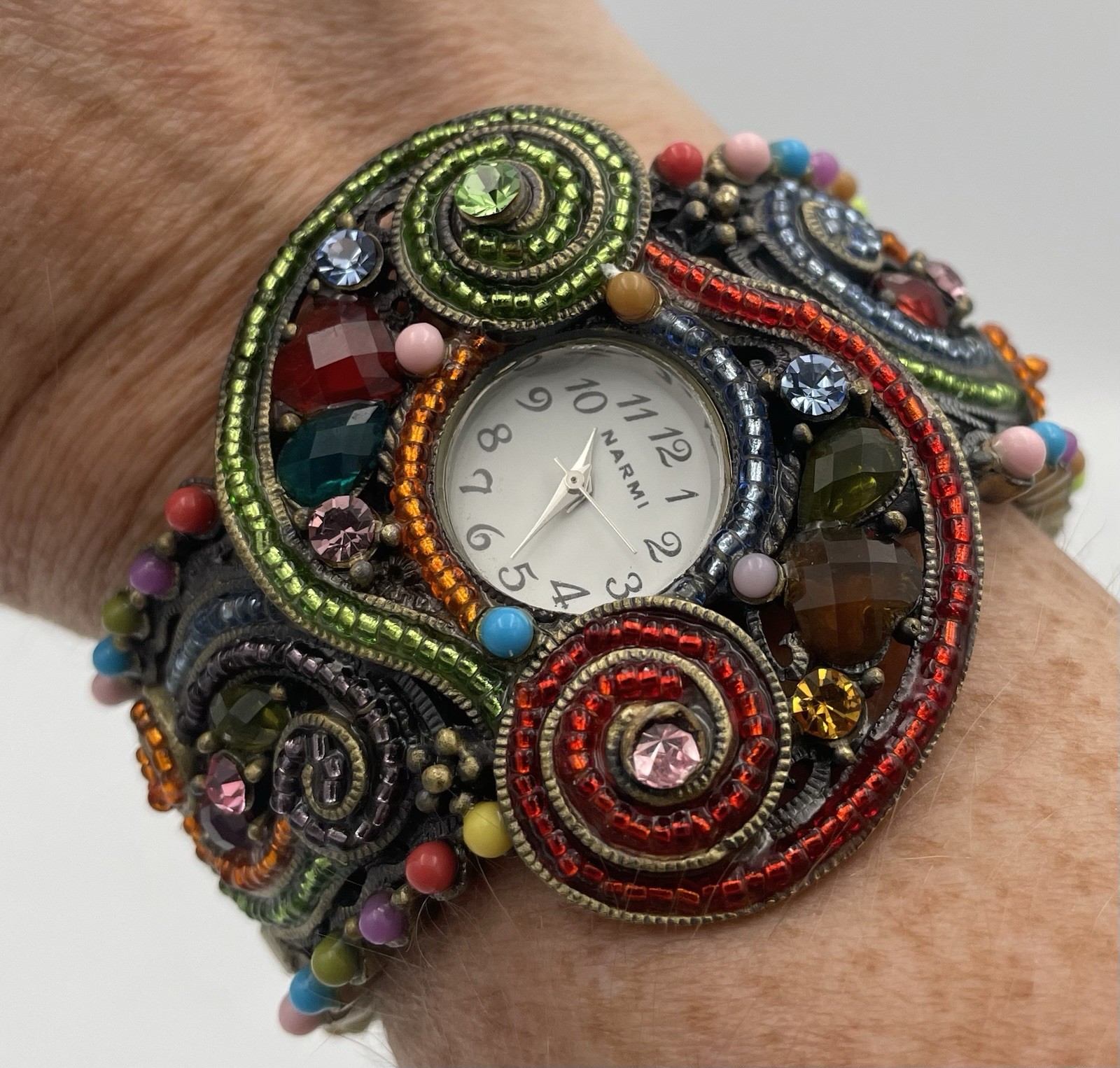 Narmi Quartz Beaded Hinge Bracelet Watch Brass Tone Multicolor Jewel New Battery