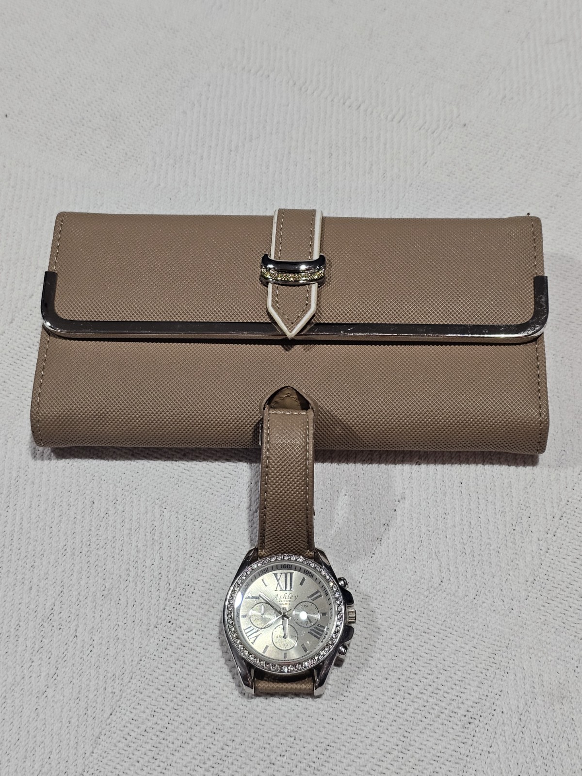 Ashley Princess Ladies Watch And Wallet/Handbag – Never Used. Tan – Silver