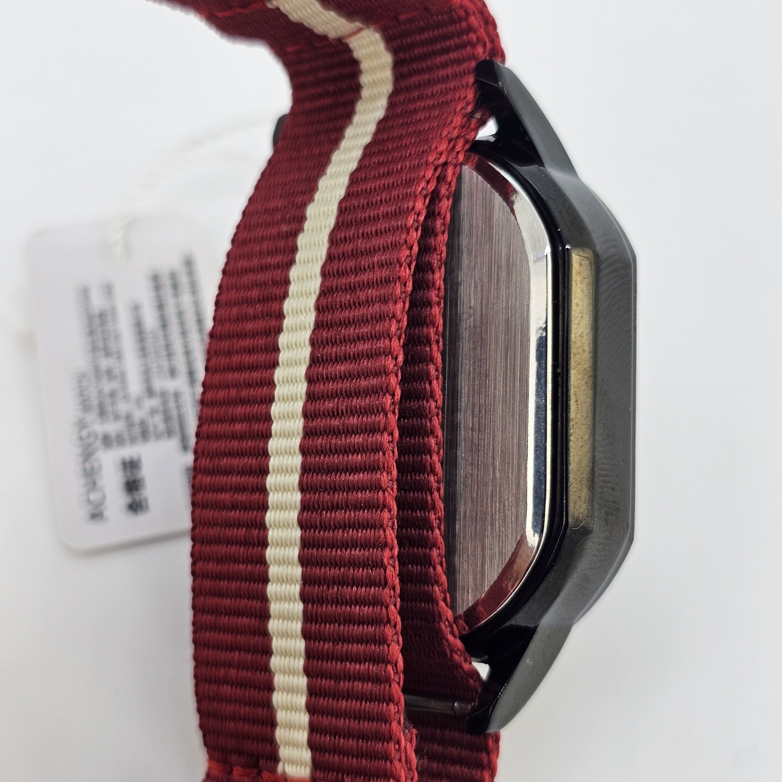 42MM Watch Men Black Dial Date Indicator Red Cream Canvas Band New Battery