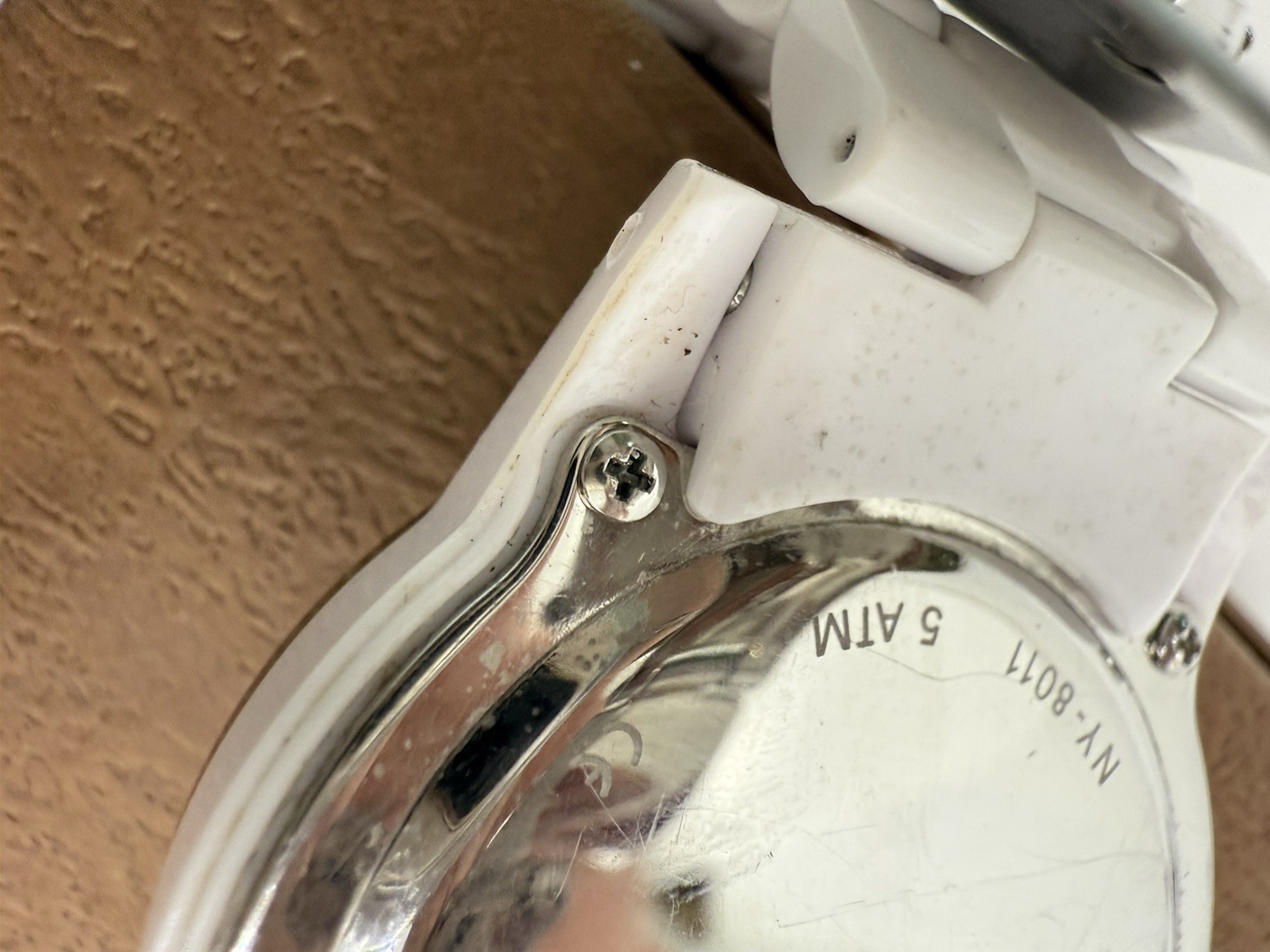 DKNY WHITE POLYURETHANE PLASTIC BOYFRIEND LADY,LOGO DIAL WATCH NY8011