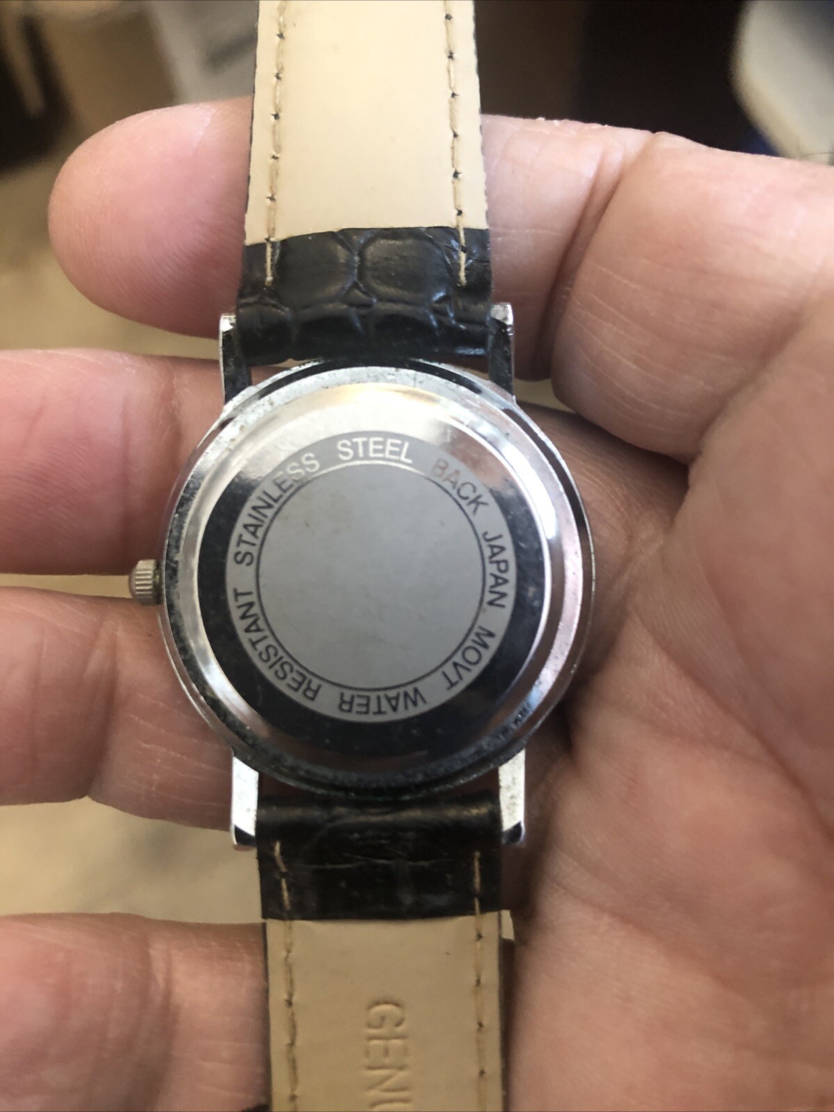 Australia Kangaroo Watch NEW BATTERY