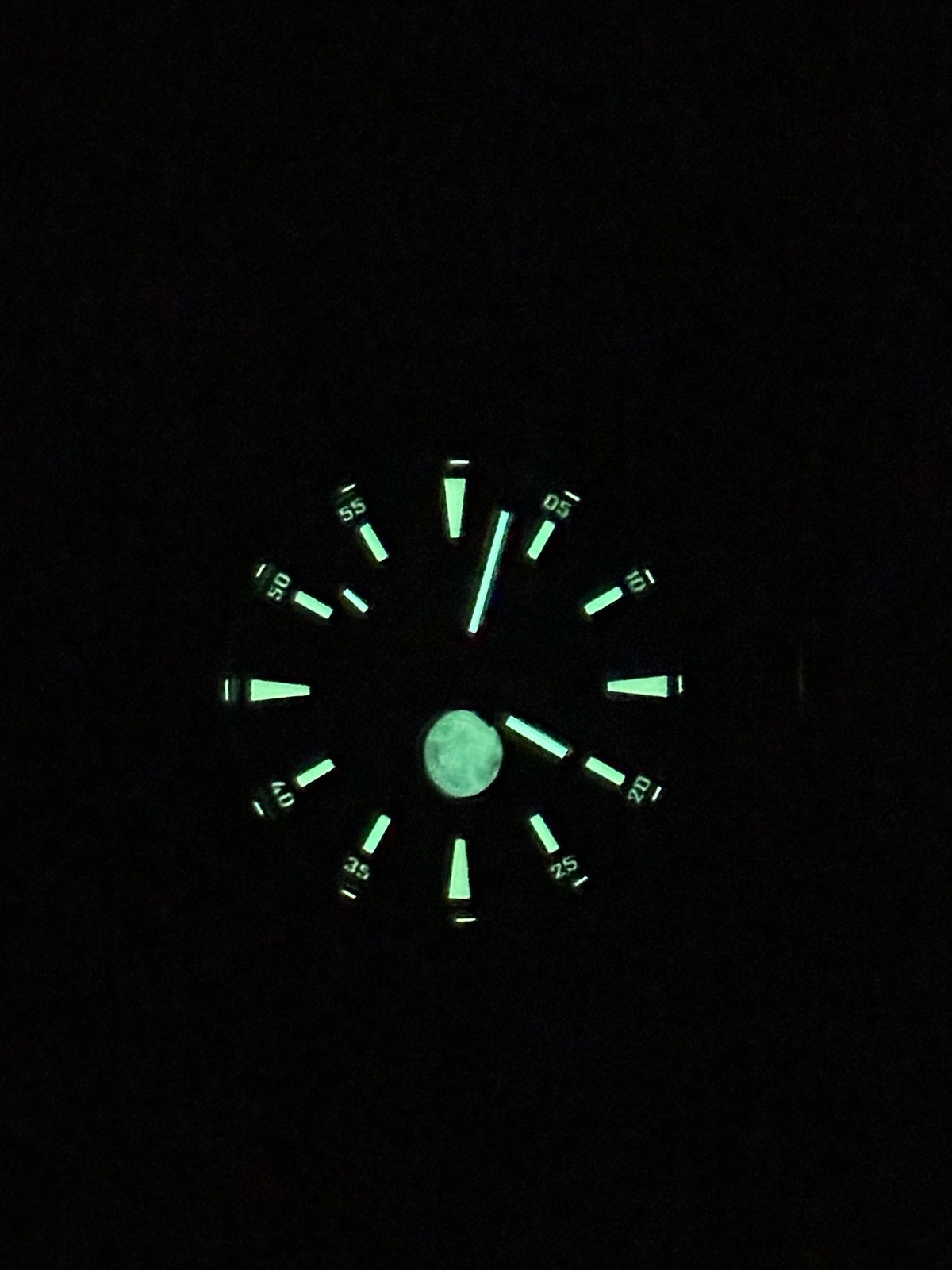 Zelos Aurora Moonphase Ti Eclipse Grey 39MM Titanium