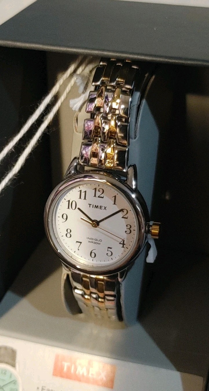 Timex Women’s Easy Reader Two-Tone Stainless Expnsn Water Resist Indiglo Watch
