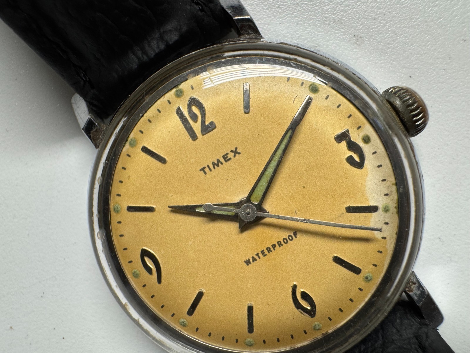 Timex Vintage 1959 Marlin Wind Up 34MM Tropical Dial Runs Good