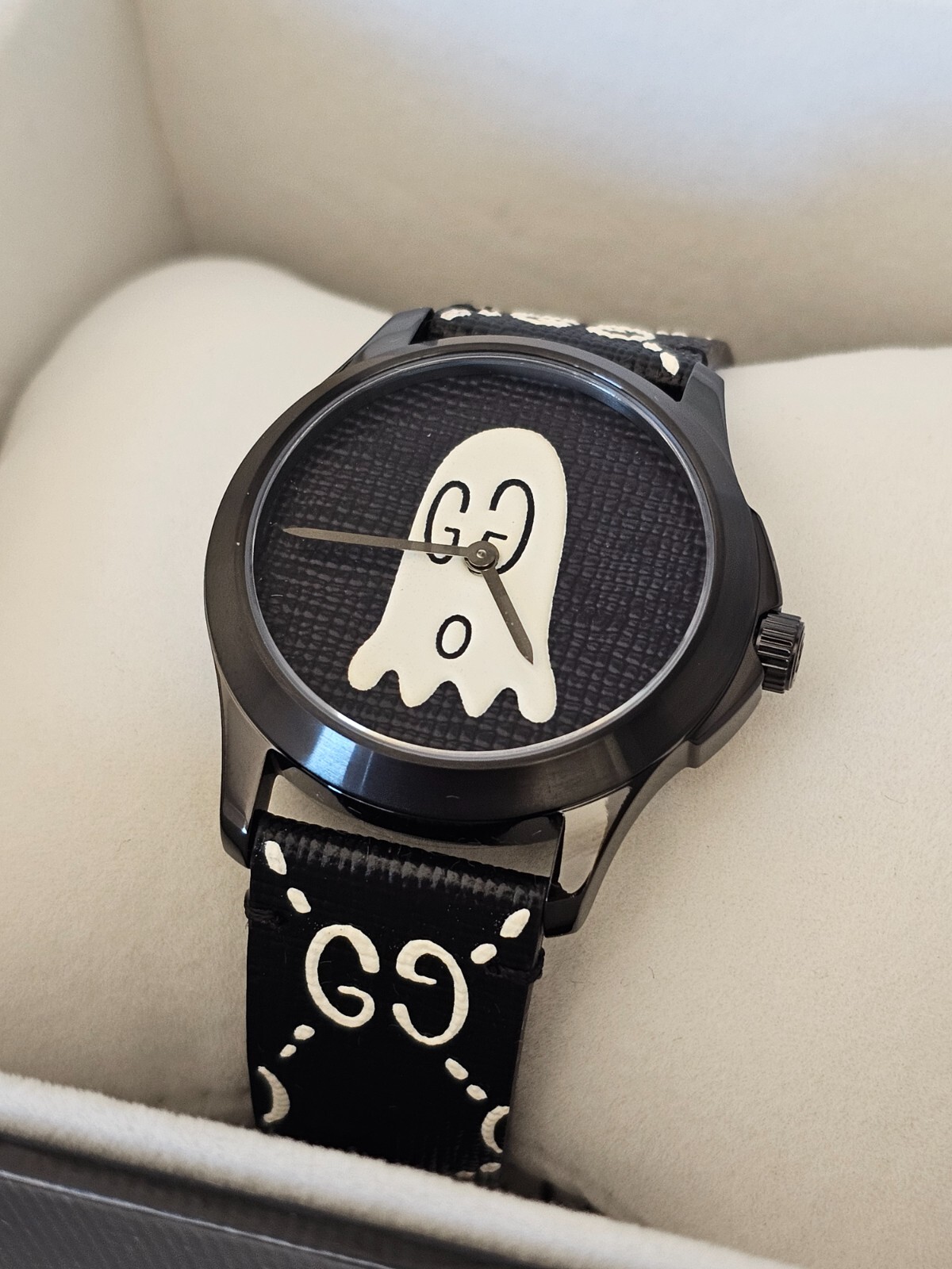 GUCCI TIMELESS GHOST WATCH – YA1264018 – QUARTZ BLACK DIAL LIMITED EDITION – NEW