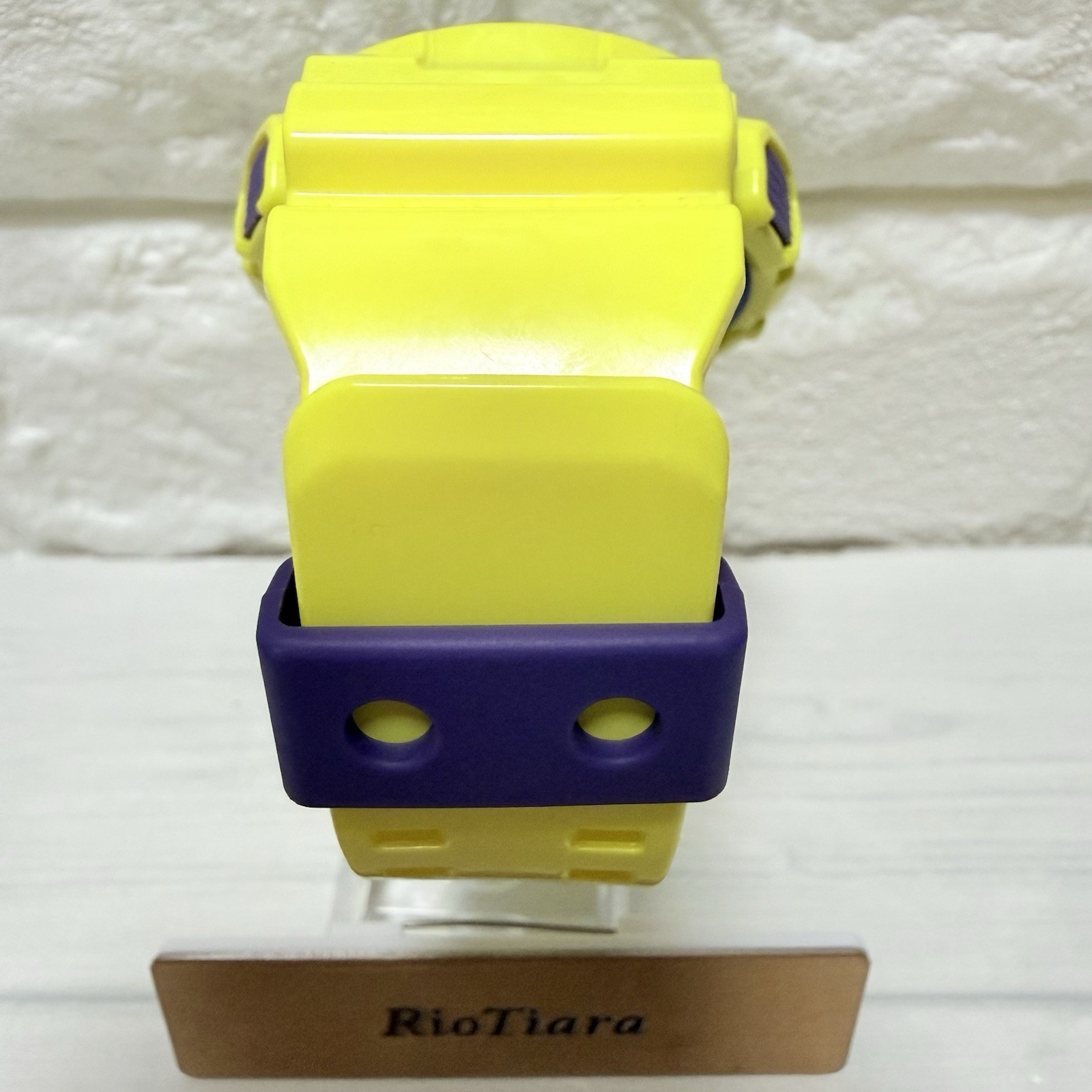 Casio G-Shock GA-110A-9JF Hyper Colors Yellow Analog Digital Watch Mint Mod 5146