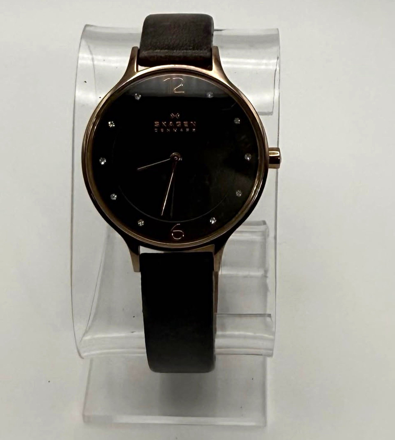 Skagen Denmark Womens Quartz Black Dial Crystal Markers Rose Gold 30-33.9mm