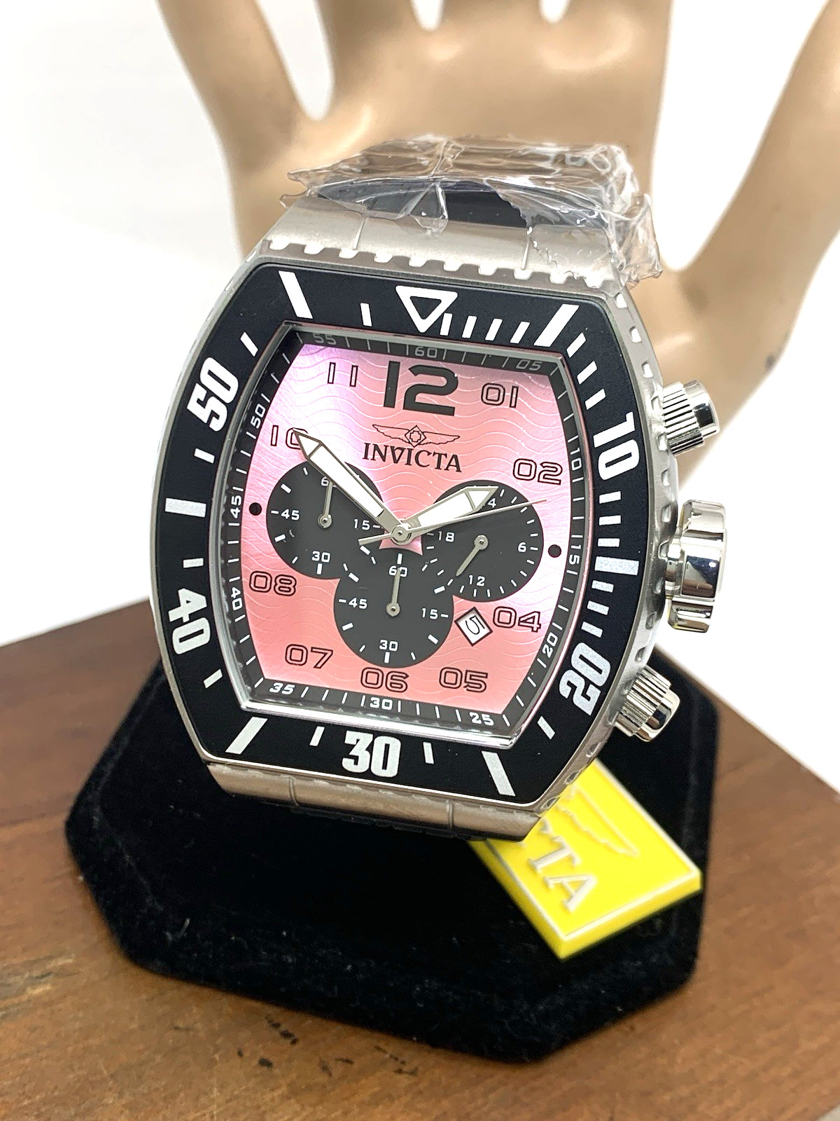 Invicta Men’s Watch 47286 Pro Diver Pink Dial Quartz Black Rubber Strap 51mm
